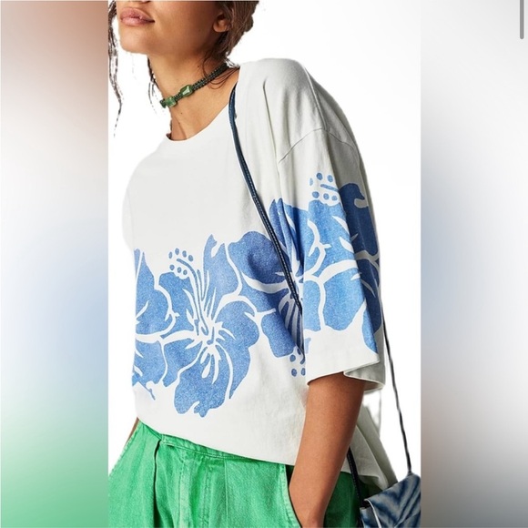 Free People The Bureau Hibiscus Oversized Tee - Picture 4 of 9